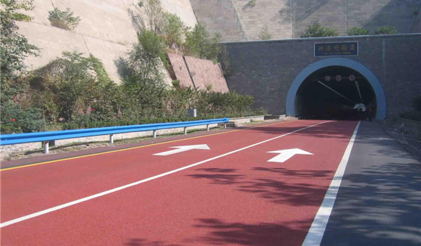 彩色路面工程的主要作用是什么？